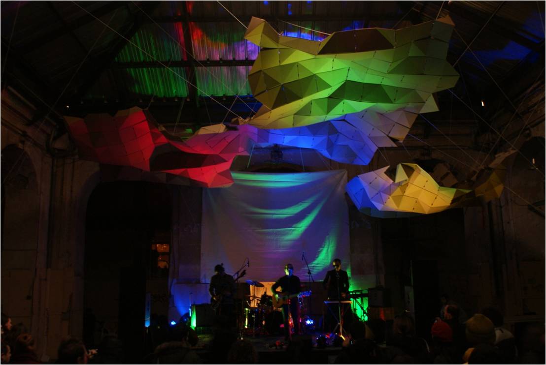 Juego y trabajo en la Tabacalera