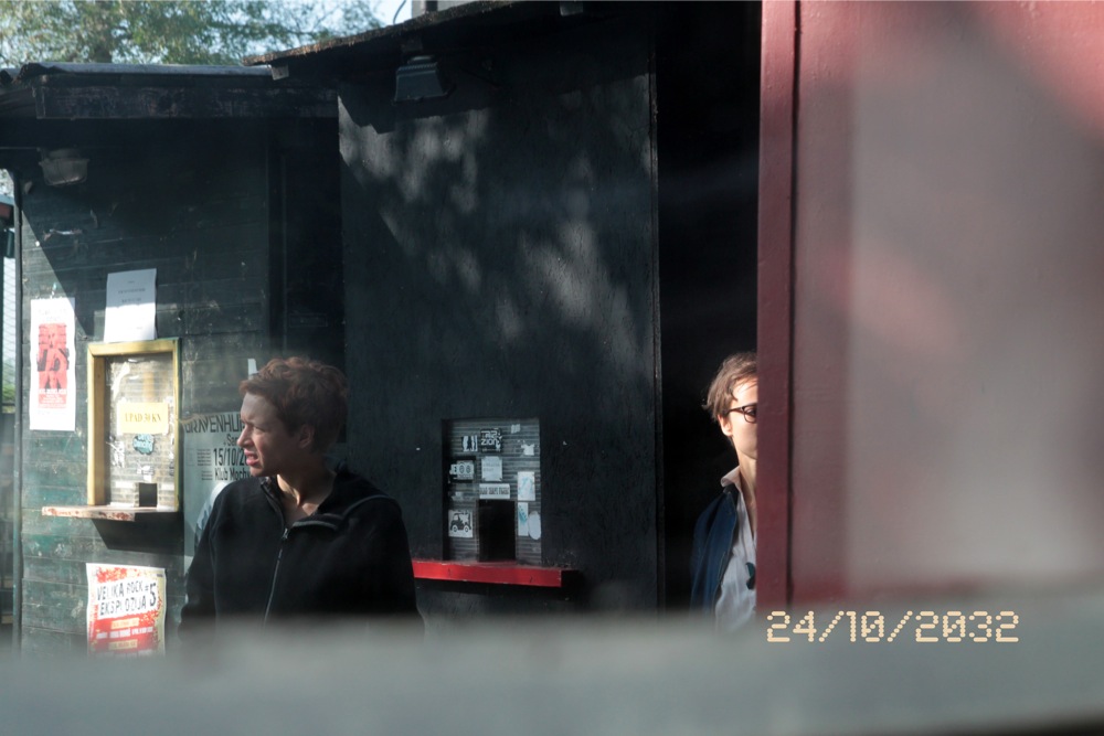 Is there life on stage?