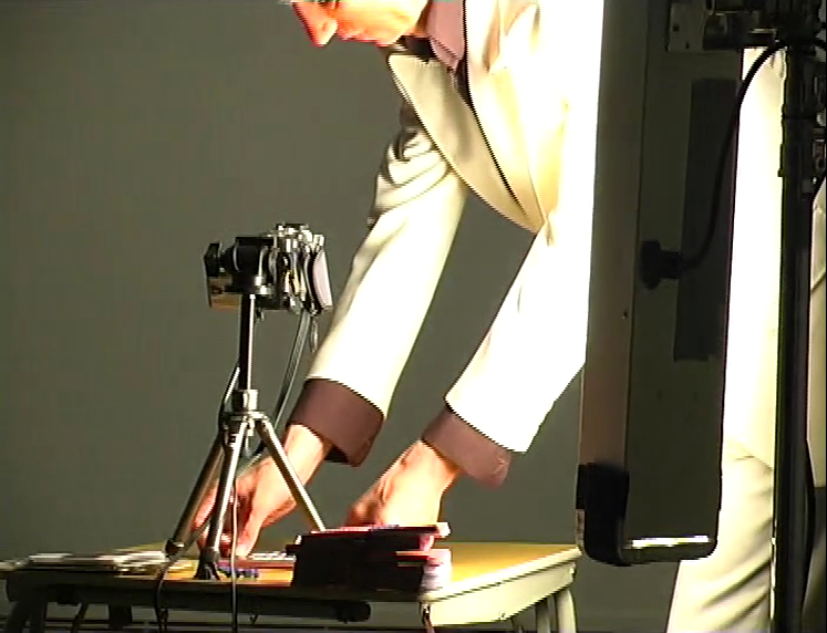 We move the furniture to do as we were doing