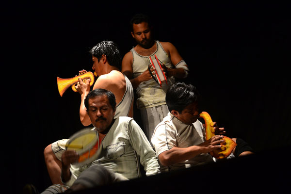 Soliloquio épico coral