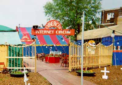 Cybercus: El Gran Circo Internet