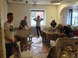 Renovación de un albergue para refugiados