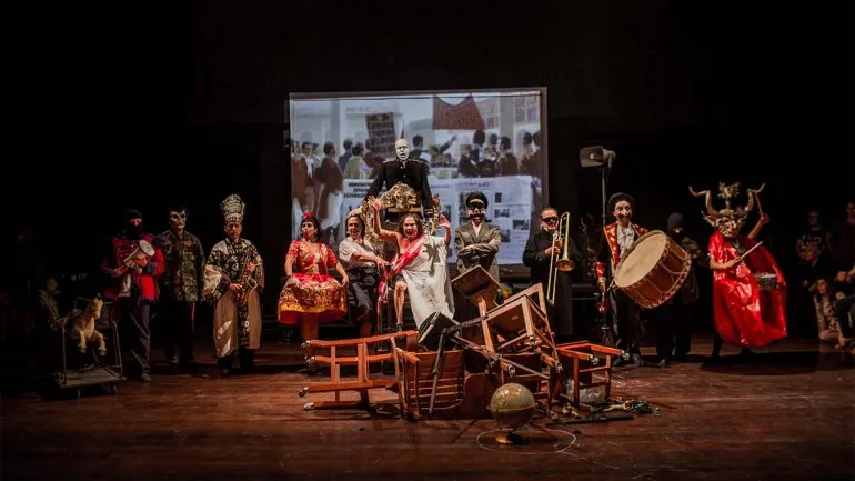 Yuyachkani (estoy pensando, estoy recordando)