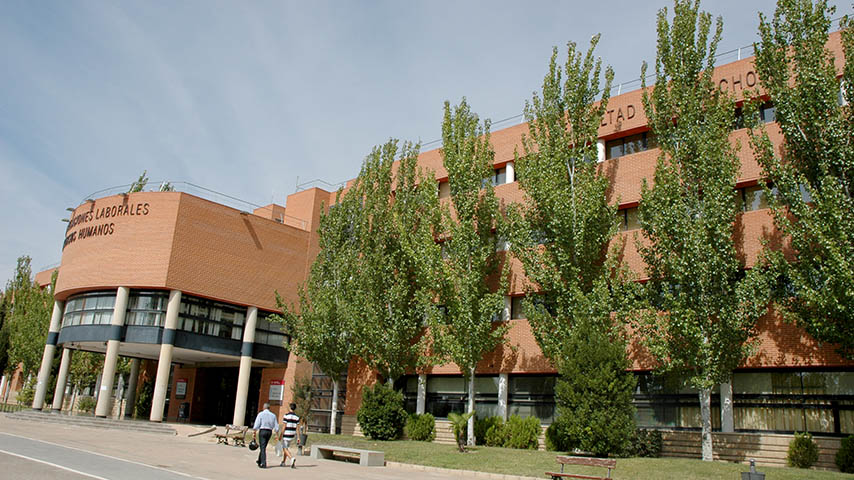 La Facultad de Derecho de Albacete acoge unas jornadas sobre los avances en la prevención penal contra la violencia de género